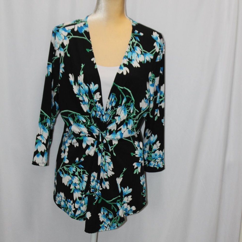 Notations Black and Blue Floral Petite Top